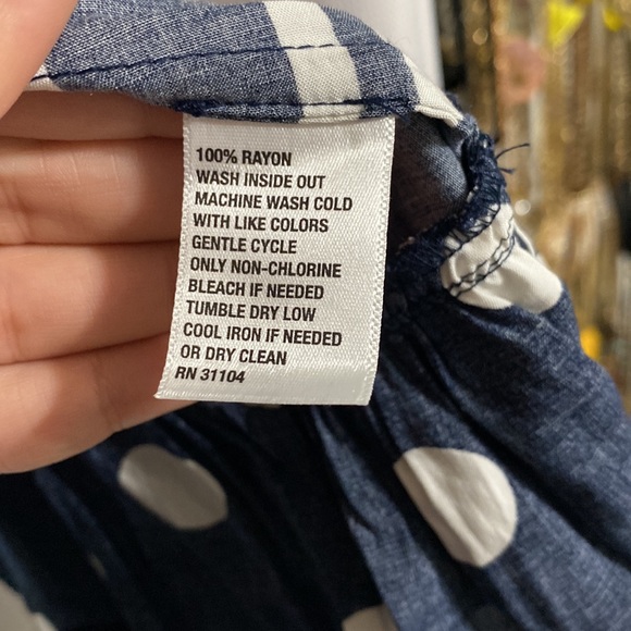 NWT Crown & Ivy Navy and White Top Size XL - Picture 7 of 7